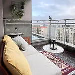 Top 1 Krakow Center Near Riverside With Parking