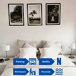 Top 1 Krakow Center Near Riverside With Parking